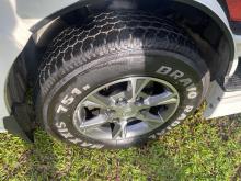 https://riyasewana.com/uploads/toyota-kdh-trh200-77440917375.jpg