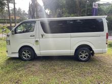 https://riyasewana.com/uploads/toyota-kdh-trh200-77441017986.jpg