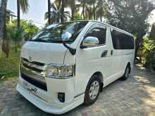 Toyota KDH 200 2006 Van