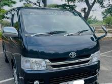 Toyota KDH200 2007 Van
