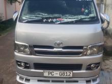 Toyota KDH 200 2005 Van