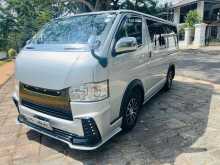 Toyota KDH 200 2007 Van