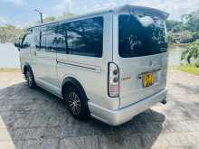 https://riyasewana.com/uploads/toyota-kdh200-514242022952.jpg