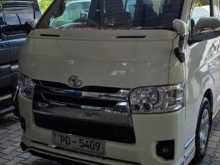 Toyota KDH 200 GL 2006 Van