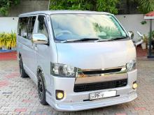 Toyota KDH 200 GL 2005 Van