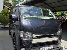 Toyota KDH 200 Super GL 2007 Van