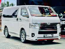 Toyota KDH 200 Super GL 2006 Van