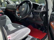 https://riyasewana.com/uploads/toyota-kdh200-srpey-2011572124711.jpg