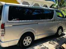 https://riyasewana.com/uploads/toyota-kdh200-super-111258064153.jpg