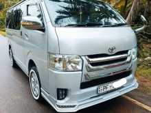 Toyota KDH 200 Super Gl Update 2005 Van