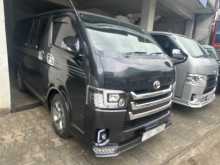 https://riyasewana.com/uploads/toyota-kdh200-super-2005-1711000412692.jpg