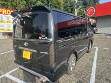 https://riyasewana.com/uploads/toyota-kdh200-super-617214717795.jpg