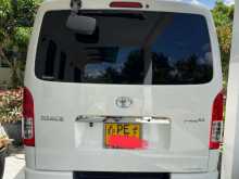 https://riyasewana.com/uploads/toyota-kdh200sgl-301356134422.jpg