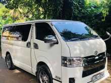 Toyota KDH 201 GL 2011 Van