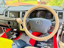 https://riyasewana.com/uploads/toyota-kdh201-gl-171047466236.jpg