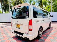 https://riyasewana.com/uploads/toyota-kdh201-original-171048516114.jpg