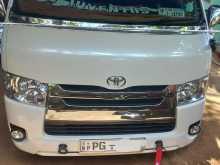 Toyota KDH 201 SUPER GL 2015 Van