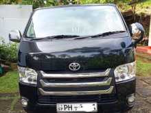 Toyota KDH205 2015 Van