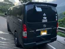 https://riyasewana.com/uploads/toyota-kdh205-super-2006-199352212484.jpg