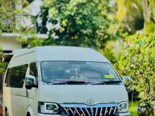 Toyota KDH221 2015 Van