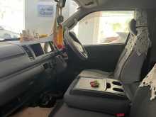 https://riyasewana.com/uploads/toyota-kdh221-2015-1617421012354.jpg