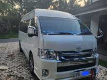 Toyota KDH221 HIGH ROOF 2015 Van