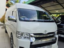 Toyota KDH221 High Roof Japan 2015 Van