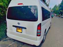 https://riyasewana.com/uploads/toyota-kdh222-2011-45425512864.jpg