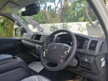 https://riyasewana.com/uploads/toyota-kdh223-12023136974.jpg