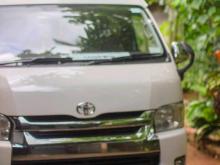 Toyota KDH223 2015 Van