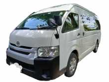 https://riyasewana.com/uploads/toyota-kdh223-2016-911515512422.jpg