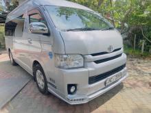 Toyota Hiace 2015 Van