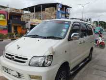 Toyota Kr 42 Townace Noha 2000 Van