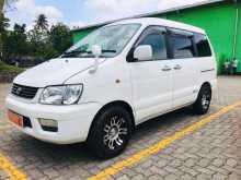 Toyota KR42 2006 Van