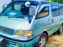 Toyota Dolphin 1999 Van