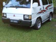 https://riyasewana.com/uploads/toyota-l-300-19825044702.jpg