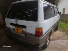 https://riyasewana.com/uploads/toyota-l-cm-6745574402.jpg