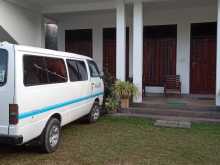 https://riyasewana.com/uploads/toyota-l-h-1981-68093512072.jpg