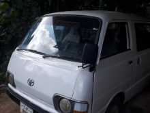 Toyota LH20 1982 Van