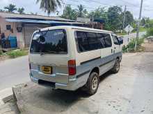 https://riyasewana.com/uploads/toyota-l-h-242127484512.jpg