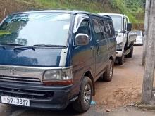 Toyota L H 102 DOLPHIN 1990 Van