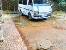 Toyota L30 1976 Van