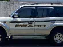 https://riyasewana.com/uploads/toyota-land-1997-218255212723.jpg