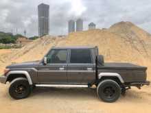 https://riyasewana.com/uploads/toyota-land-cruicer-19171603986.jpg