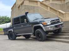 https://riyasewana.com/uploads/toyota-land-cruicer-6173453603.jpg