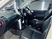 https://riyasewana.com/uploads/toyota-land-cruiser-1015150524373.jpg