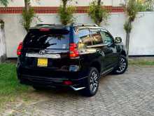 https://riyasewana.com/uploads/toyota-land-cruiser-10164624612.jpg