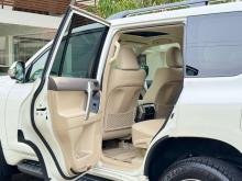 https://riyasewana.com/uploads/toyota-land-cruiser-10933516624.jpg