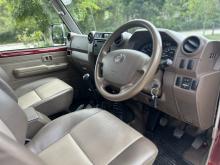 https://riyasewana.com/uploads/toyota-land-cruiser-110143417044.jpg