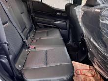 https://riyasewana.com/uploads/toyota-land-cruiser-111115146155.jpg